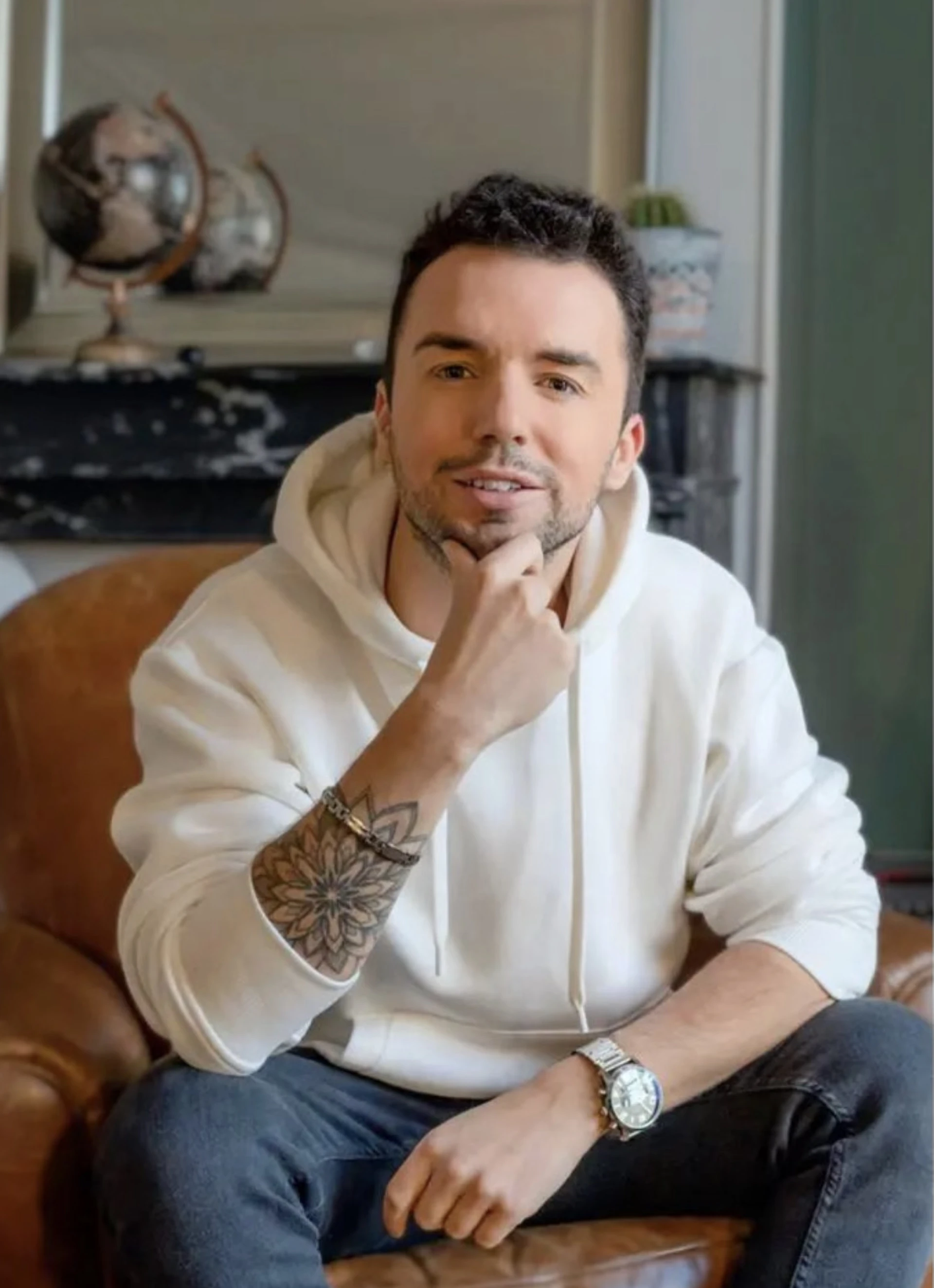 Text and image section image